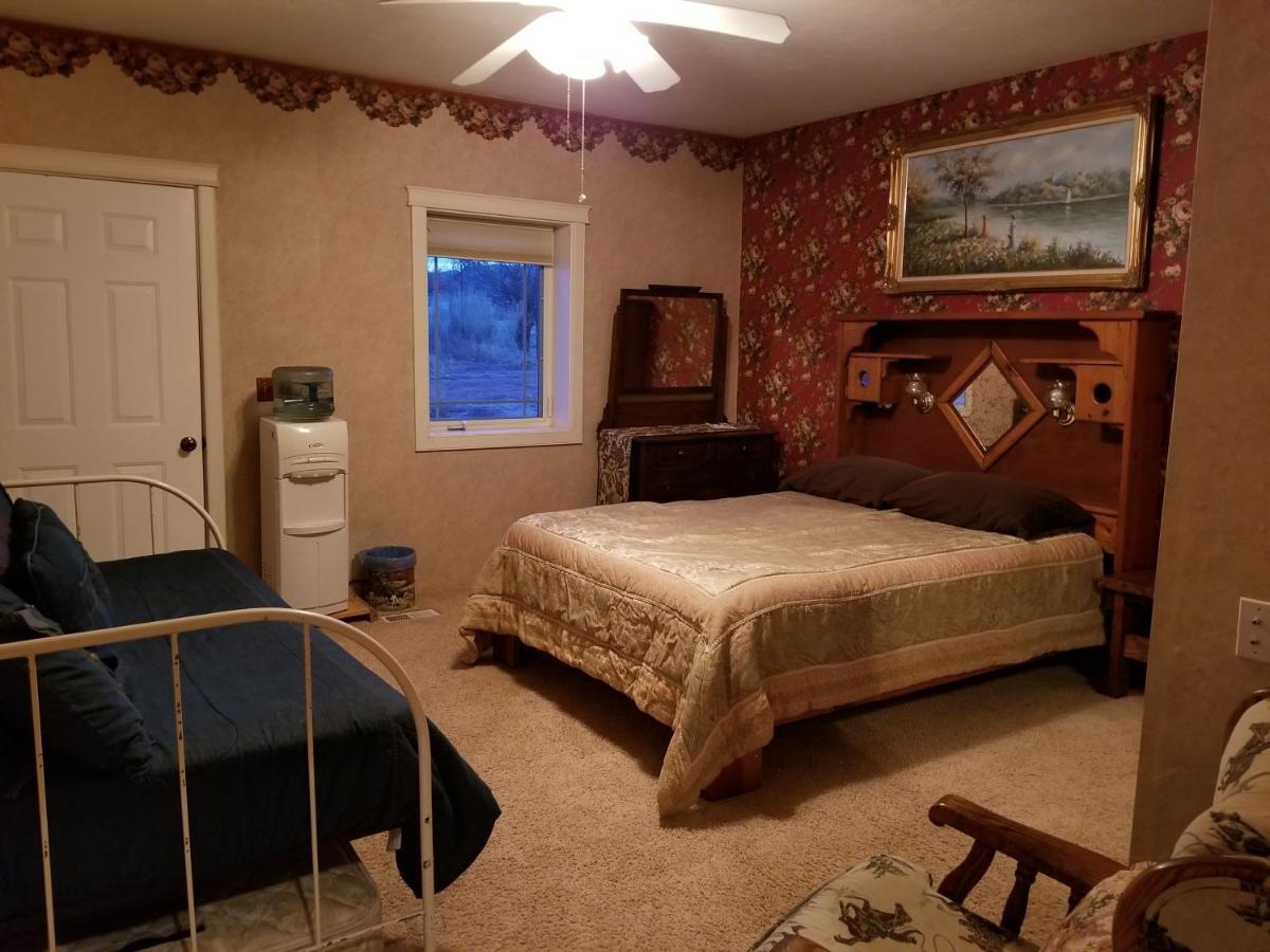 Sunlit Oasis Bed & Breakfast Notom Exterior foto
