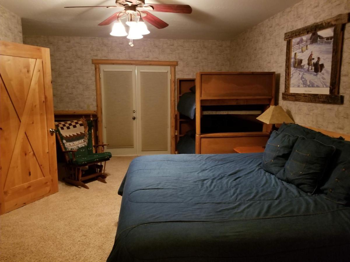 Sunlit Oasis Bed & Breakfast Notom Exterior foto