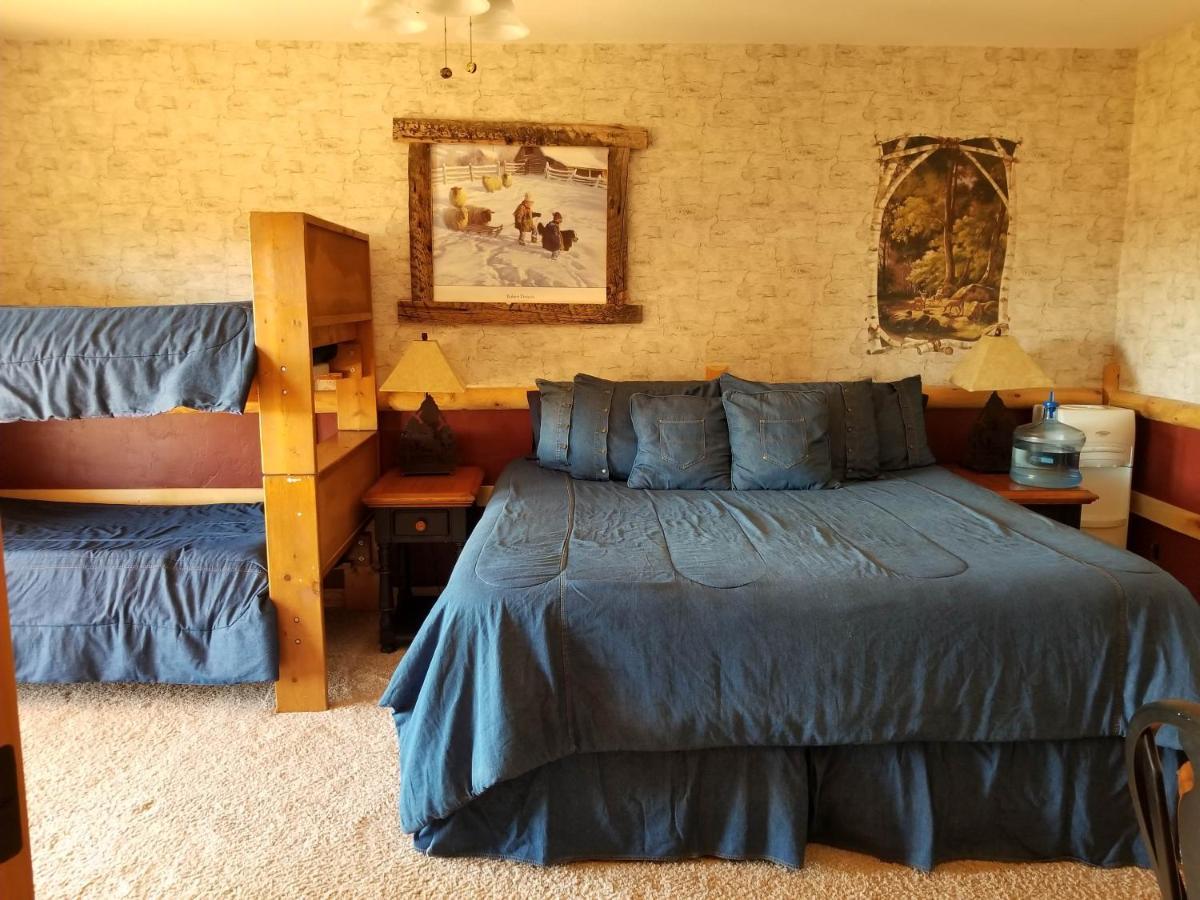 Sunlit Oasis Bed & Breakfast Notom Exterior foto