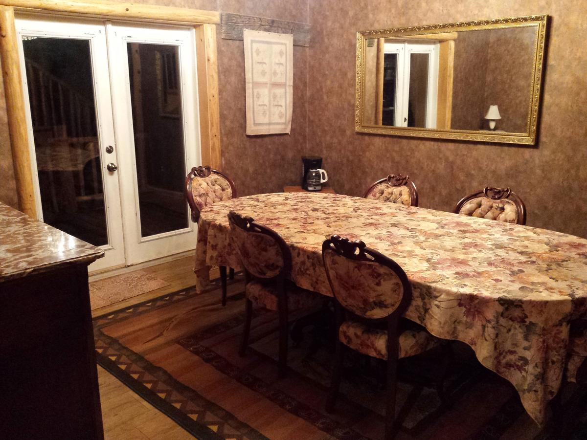 Sunlit Oasis Bed & Breakfast Notom Exterior foto